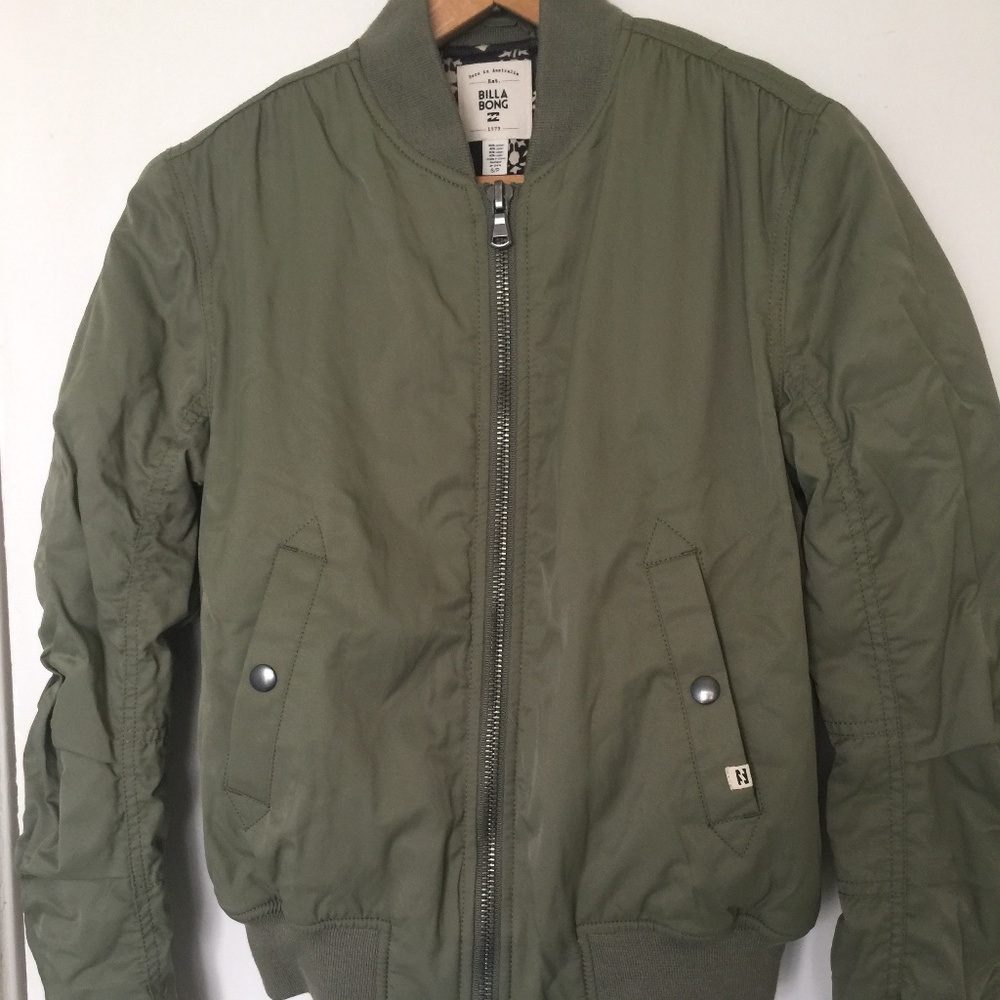 Army green billabong flight jacket